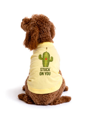Pamuklu Sarı Köpek T-shirt “Stuck On You”